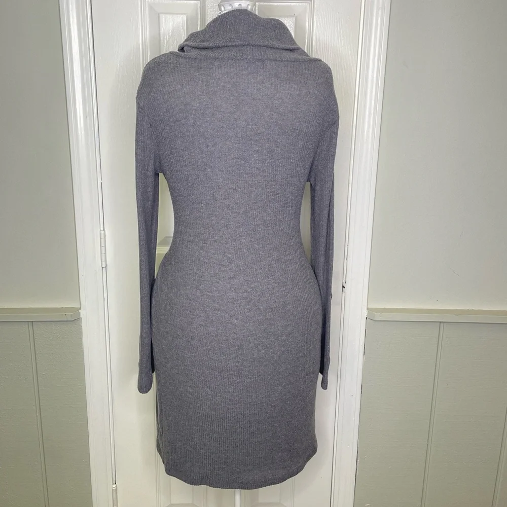 Gilli Tie Front Dress | Size Large - Picture 4 of 7